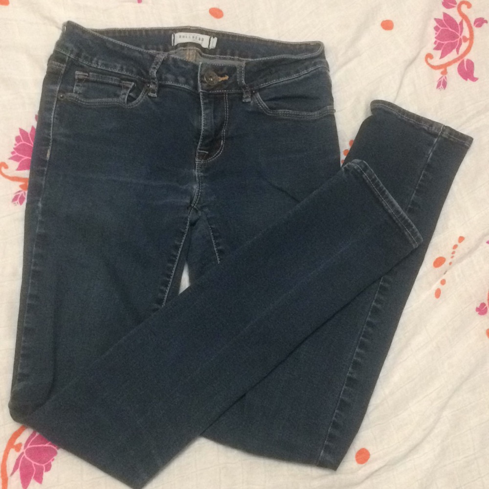 Bullhead Black skinny jeans